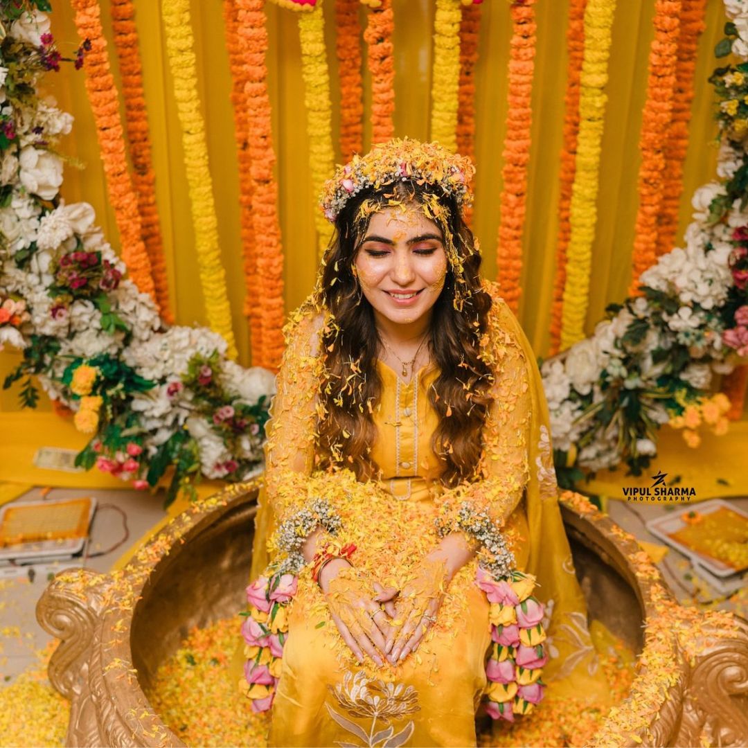 2 — Indian wedding photography pose by Bajaj Films